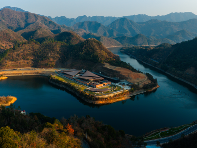 Angus Dundee Distillers marks major milestone with first spirit filling at new Chinese distillery